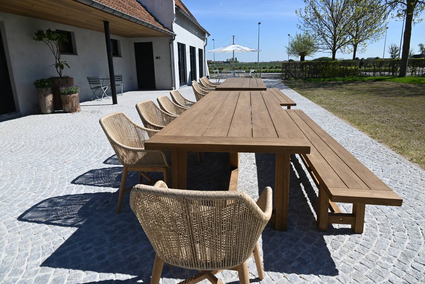 Terras & Buitentafel